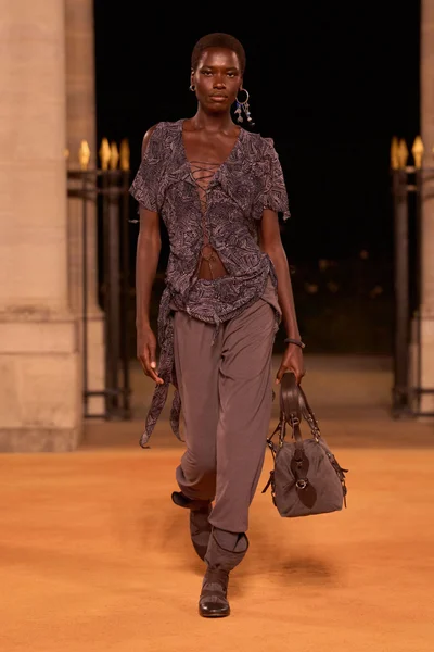 Look 55